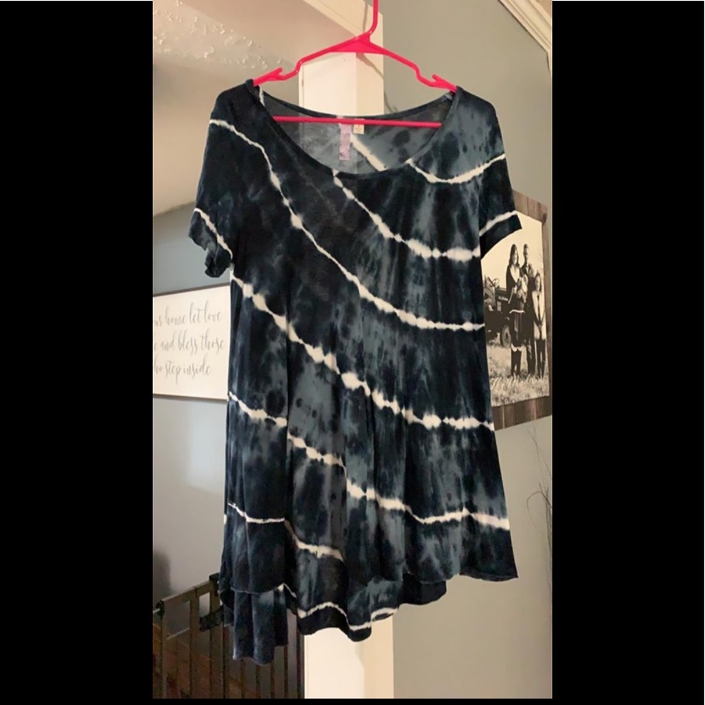 Alip brand top